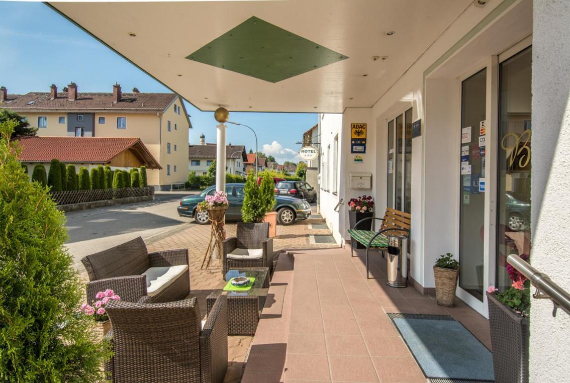 Hotel St. Martin Marktoberdorf Εξωτερικό φωτογραφία